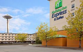 Holiday Inn Express And Suites Seattle City Center